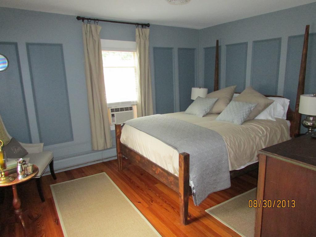 Curtis House Woodbury Quarto foto